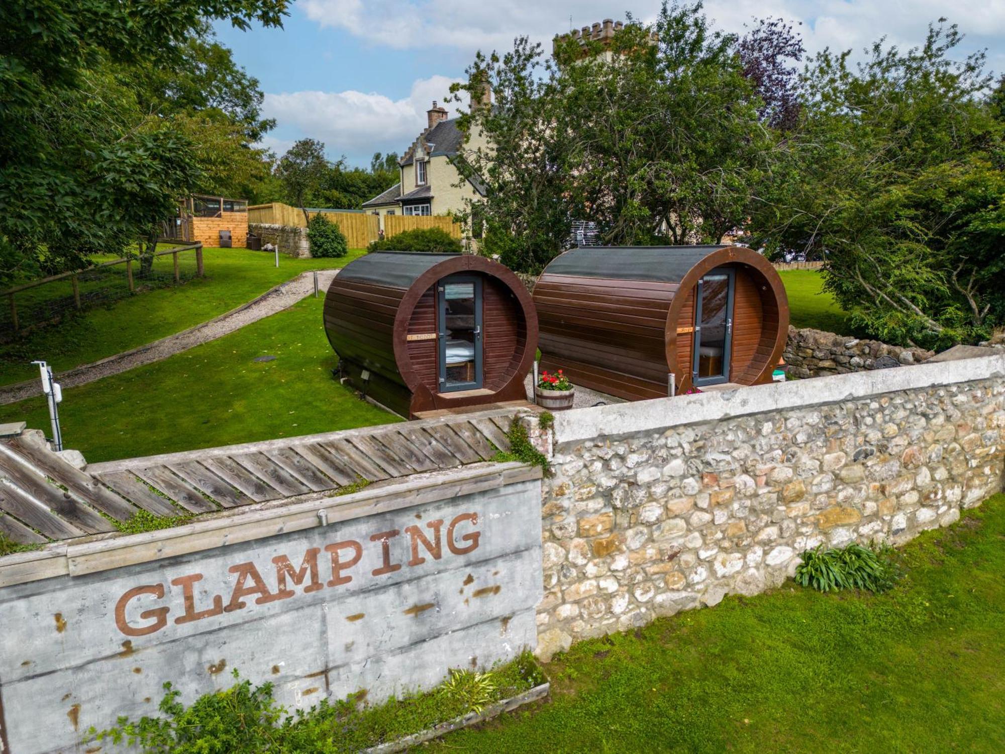 Hotel Delny Glamping And Farm Animals Invergordon Esterno foto